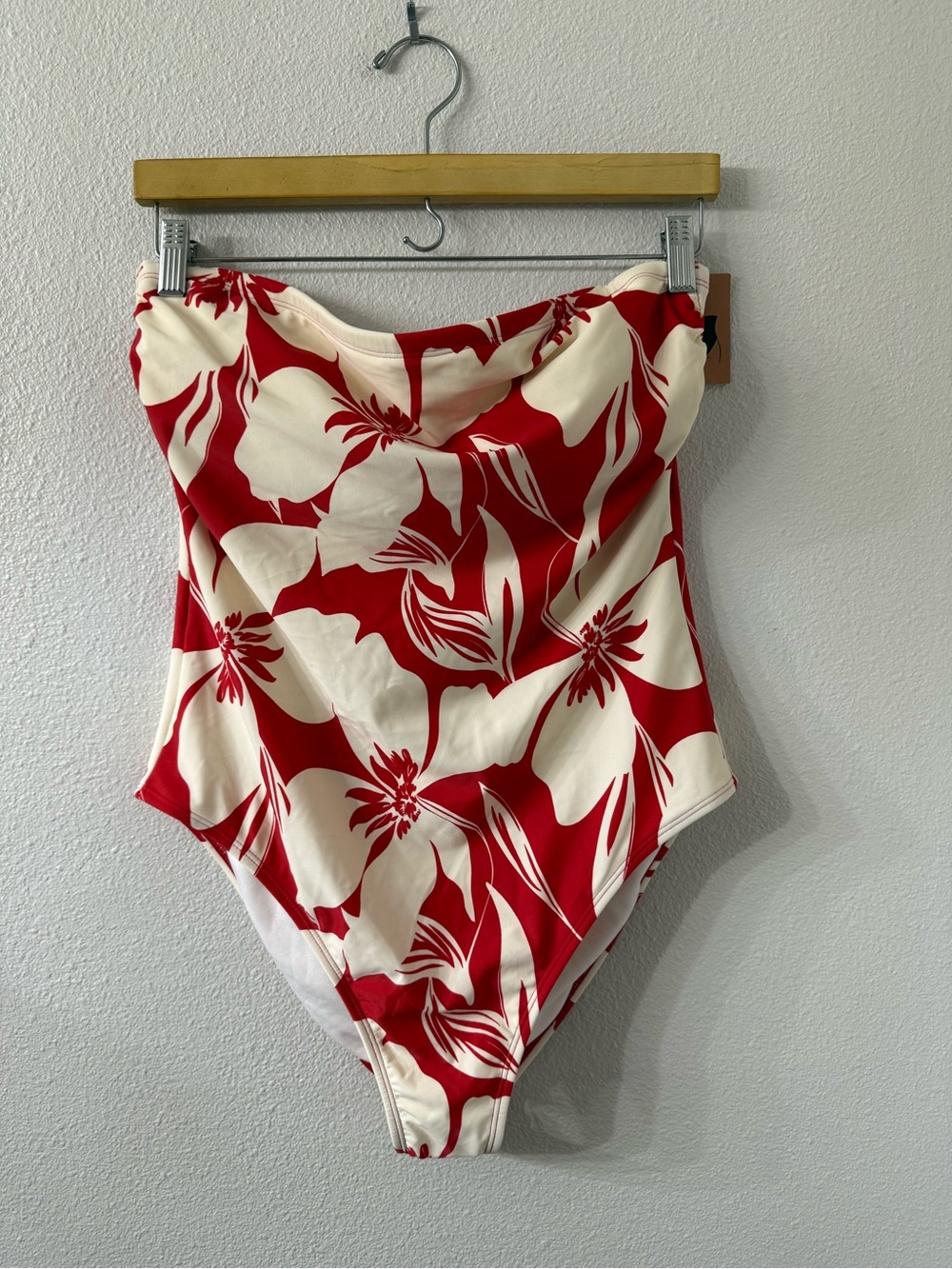 Shade & Shore Floral Bandeau High Leg One Piece Swimsuit | Size Large (12–14)